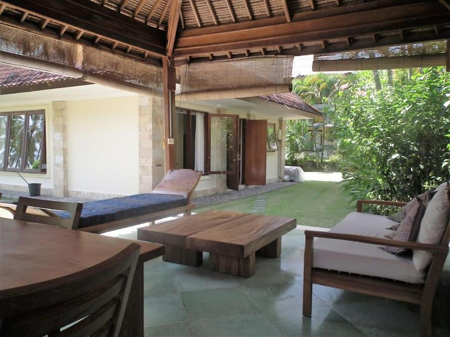 Villa 7, Secret Garden, Kerandangan, Near Senggigi Mataram Extérieur photo